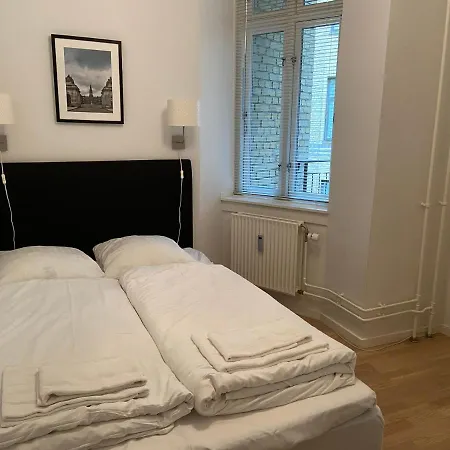Apartment Bright 2-bedroom In The Center Of Copenhagen